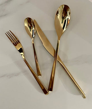 16-Piece Flatware Set - Stainless Steel Gold Cutlery Set ( 16 Pcs Gold) - DesignedBy The Boss