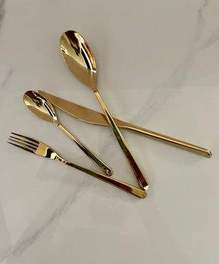 16-Piece Flatware Set - Stainless Steel Gold Cutlery Set ( 16 Pcs Gold) - DesignedBy The Boss