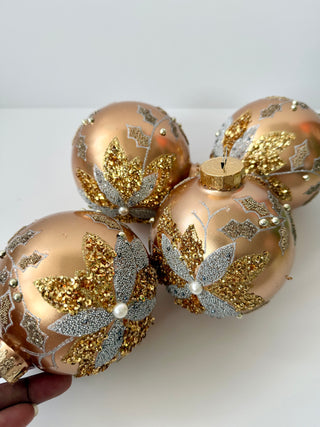 Set Of 4 Assorted Decoration Glass Ornaments - Beaded Patterns - Holiday Decor🎄