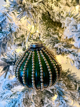 Glass Embellish Ornament With Gold Pearl 4"