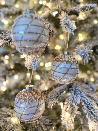 White & Gold Glass Ornaments For Holiday Decor (Set Of 4)