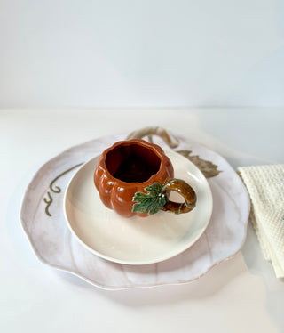 Pumpkin-Shaped Charger