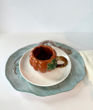 Pumpkin-Shaped Charger