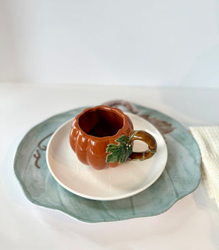 Pumpkin-Shaped Charger