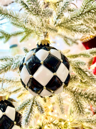 Black and White Glass Ball Christmas Tree Ornament (Set Of 4) - DesignedBy The Boss