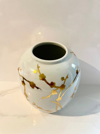 Handmade Ceramic Table Vase - DesignedBy The Boss