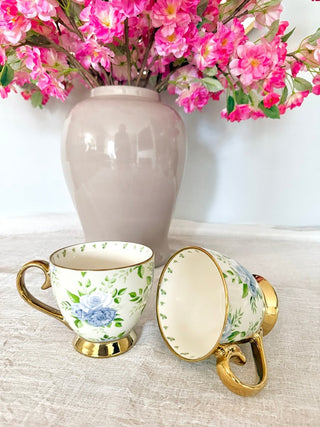 Large Footed Coffee Mugs with Gold Trim - DesignedBy The Boss