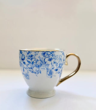 Large Footed Coffee Mugs with Gold Trim - DesignedBy The Boss