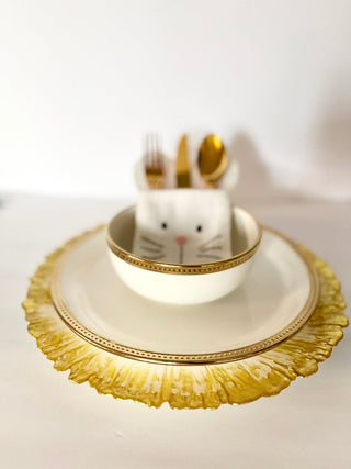 Luxury White Dinner Service with Embossed Gold Decoration (2 Pieces) - DesignedBy The Boss
