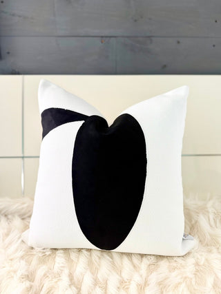 Set Of 2 Decorative Throw Pillow + Down Feather Insert - Black & White (22" X 22") - DesignedBy The Boss