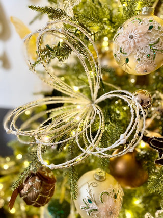 White & Gold Pick For Holiday Decor - DesignedBy The Boss