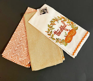 3-piece Fall kitchen dish towel set Pumpkin - DesignedBy The Boss