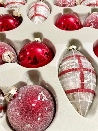 Beautiful Christmas Ornaments - DesignedBy The Boss
