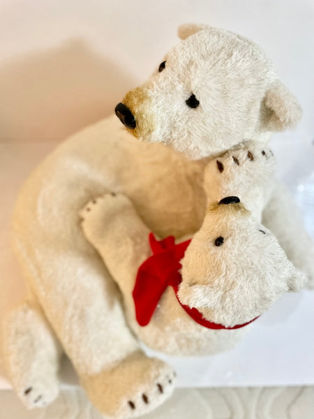Extra Large Momma Polar Bear With Baby – DesignedBy The Boss