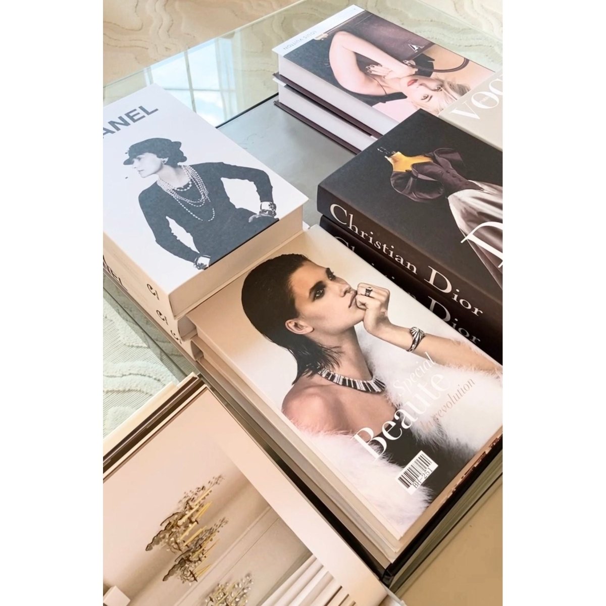 Fashionable Decorative Books DesignedBy The Boss