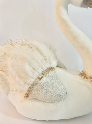 Large White Elegant Furry Swan Decoration - DesignedBy The Boss