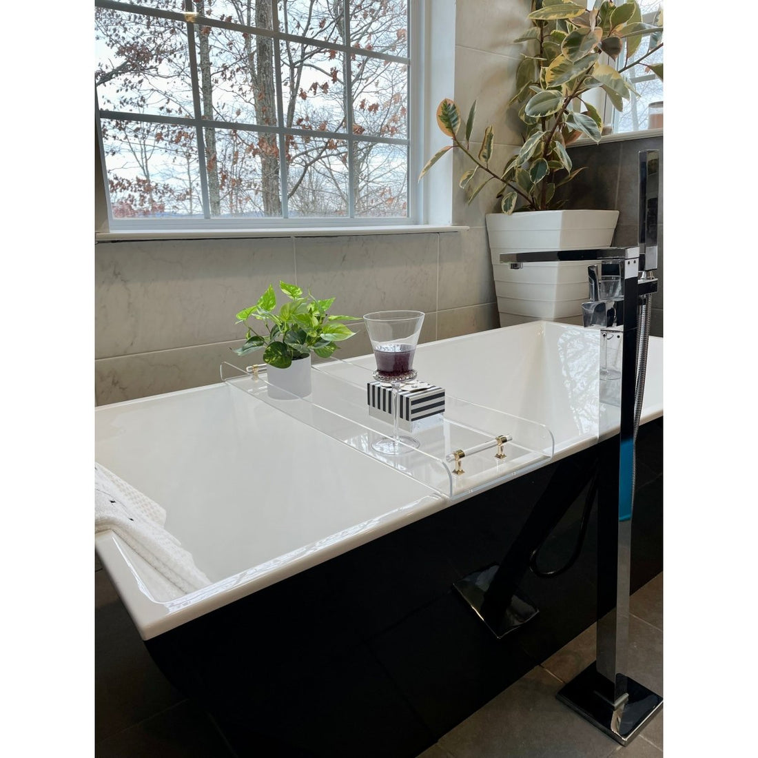 Luxury Acrylic Bathtub Tray - High Quality – DesignedBy The Boss