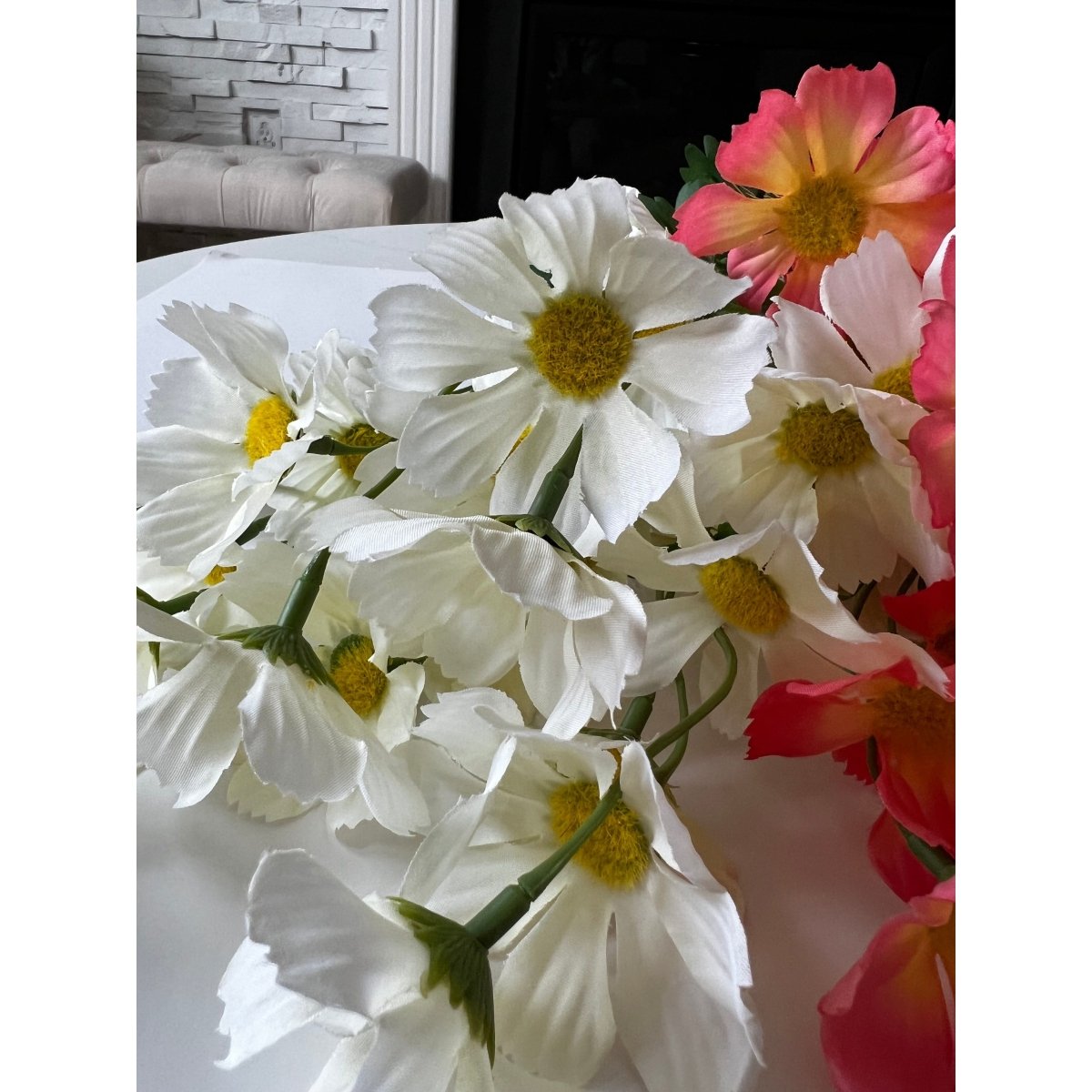 Silk Daisy Artificial Flower (Pack Of 3 Stems) – DesignedBy The Boss