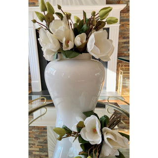 Silk magnolia bouquets - DesignedBy The Boss