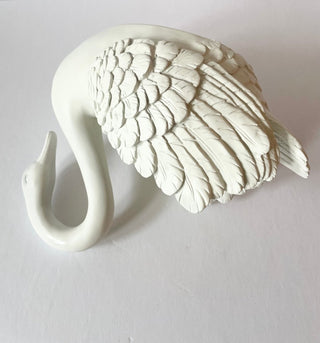 White Swan Modern Decorative Flower Vase - DesignedBy The Boss
